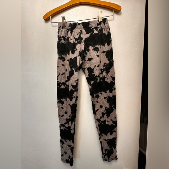 Xs threads 4 thought leggings tie dye very good condition - Picture 2 of 3